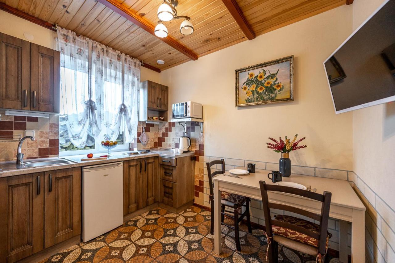 Emerald House Mykulychyn Εξωτερικό φωτογραφία