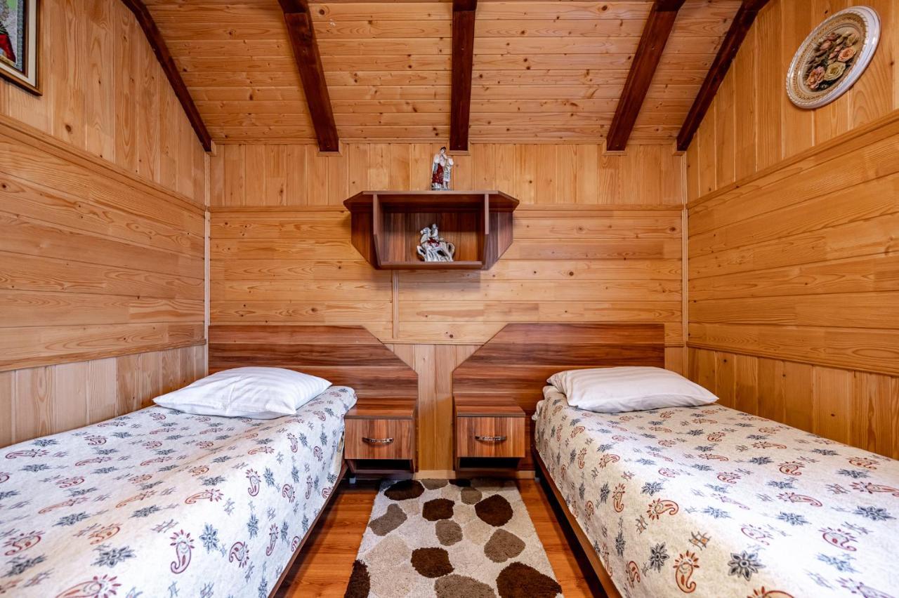 Emerald House Mykulychyn Εξωτερικό φωτογραφία