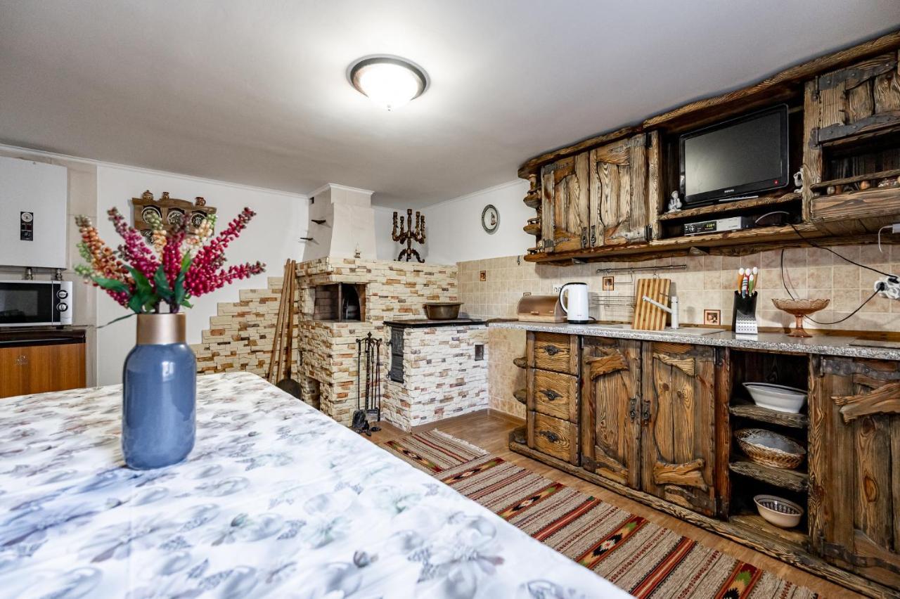 Emerald House Mykulychyn Εξωτερικό φωτογραφία