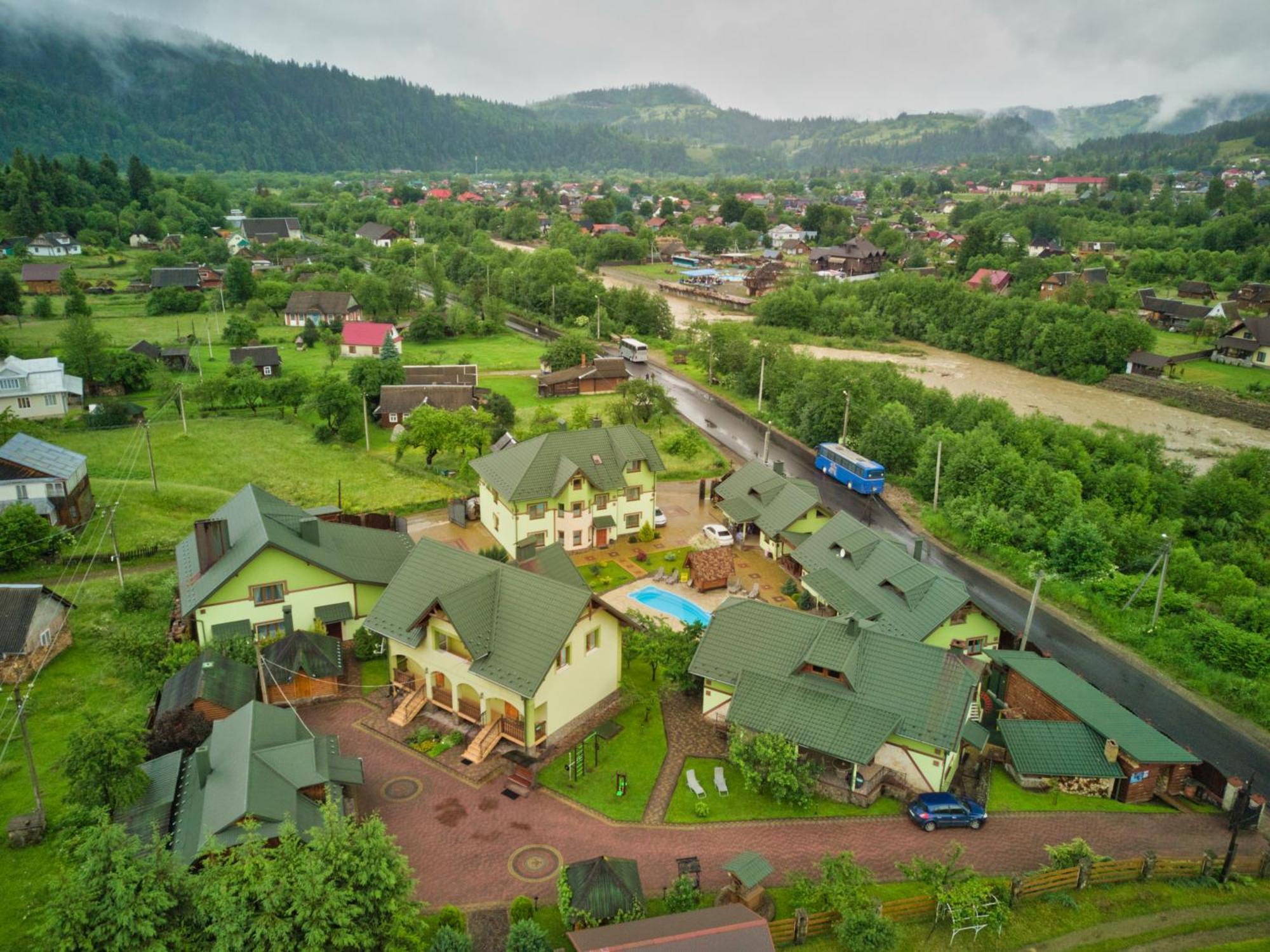 Emerald House Mykulychyn Εξωτερικό φωτογραφία