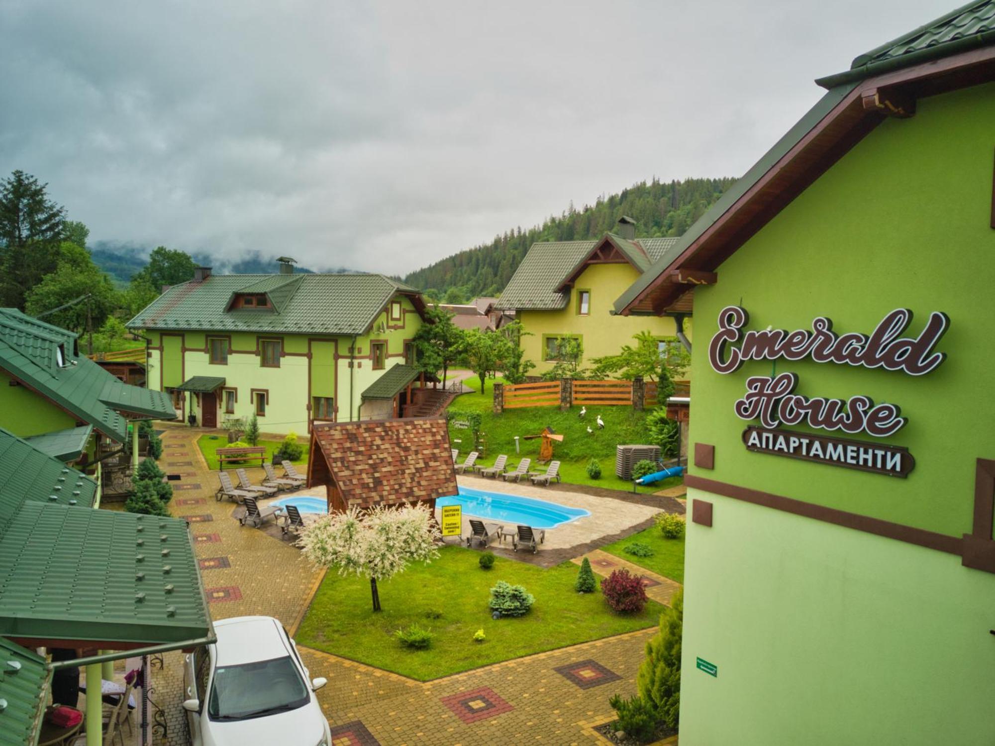 Emerald House Mykulychyn Εξωτερικό φωτογραφία