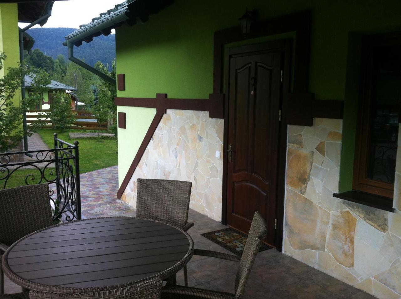 Emerald House Mykulychyn Εξωτερικό φωτογραφία