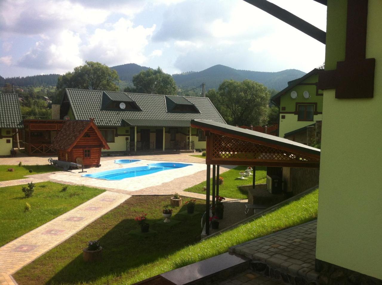 Emerald House Mykulychyn Εξωτερικό φωτογραφία