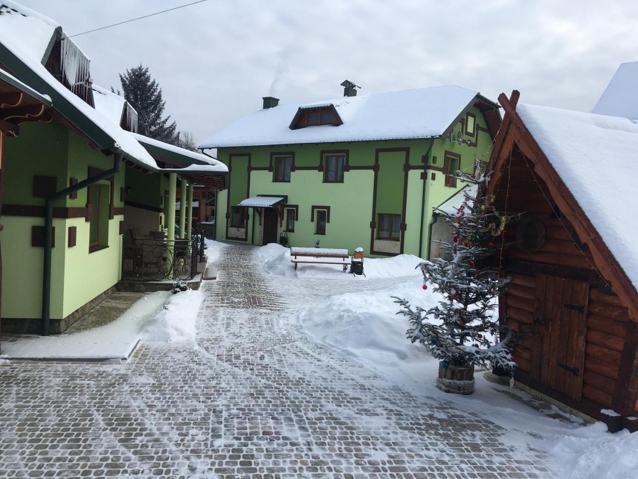 Emerald House Mykulychyn Εξωτερικό φωτογραφία